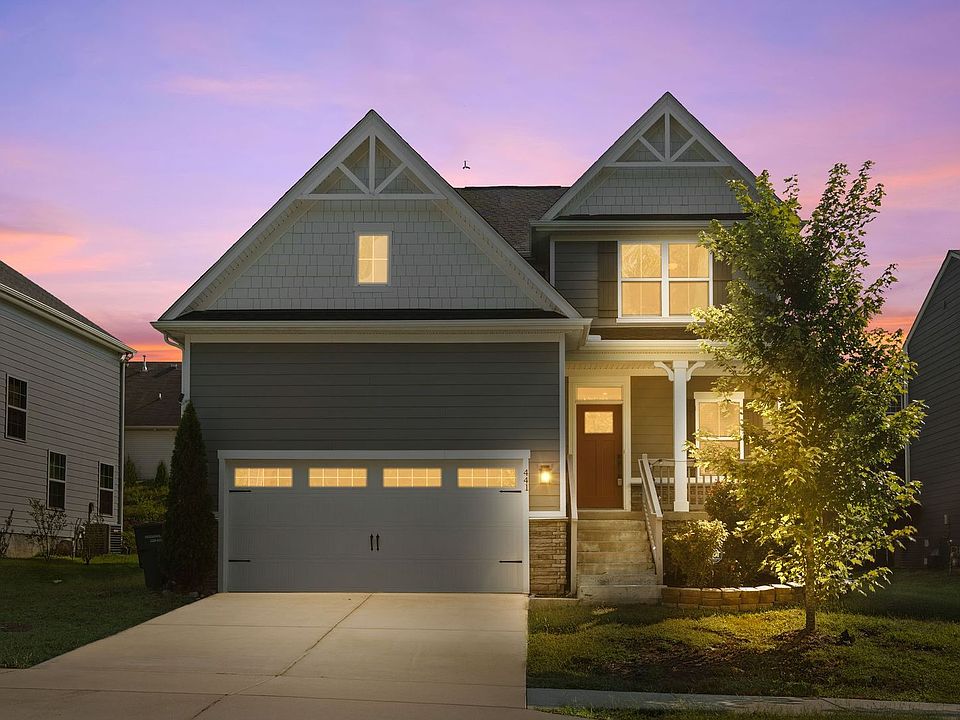 1st image of 441 Chinook Dr
