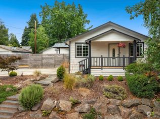 3108 SW Barton St, Seattle, WA 98126