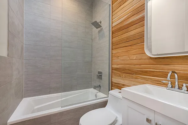 Rented by Compass | media 29