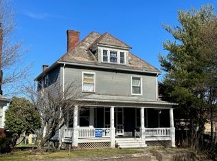 100 Custer Ave, Vandergrift, PA 15690