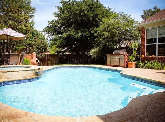 4th image of 9818 Shirland Ln