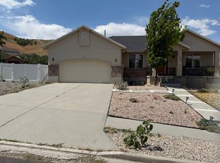702 Elk Meadow Loop, Tooele, UT 84074