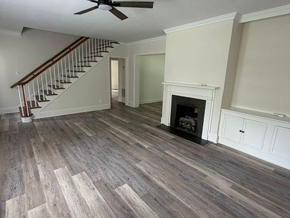 5th image of 905 Riverside Dr