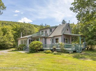 128 Newcut Rd, Bearsville, NY 12409