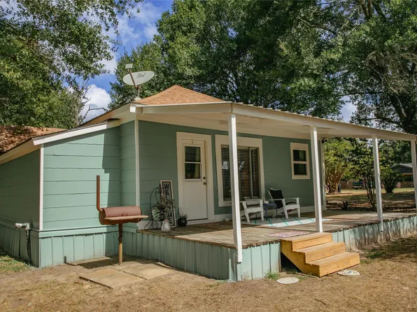 845 2nd St, Somerville, TX 77879