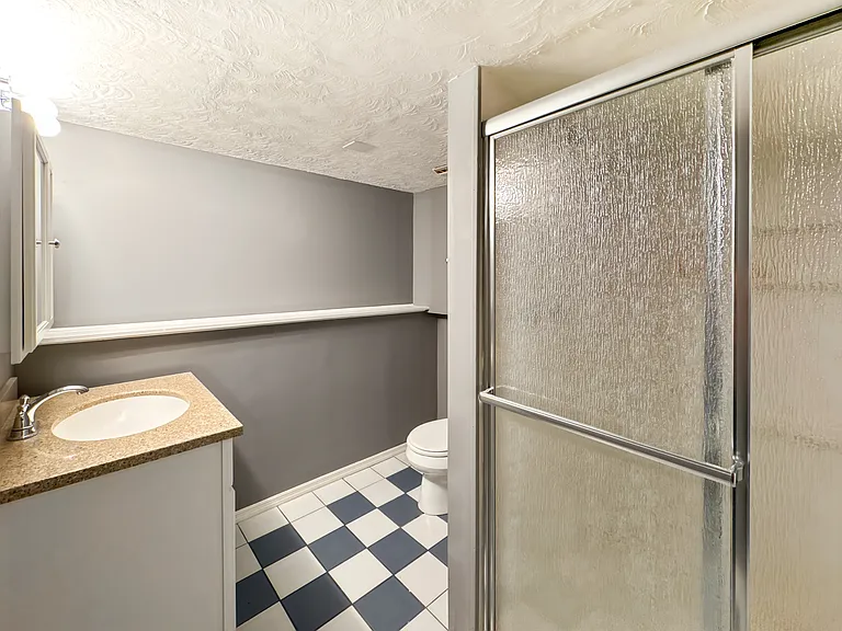 4214 Hanover Dr — Photo 15