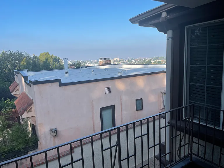 1825 Park Dr #3 — Photo 14
