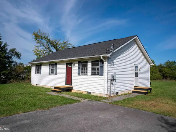 210 Isaac St, Wardensville, WV 26851
