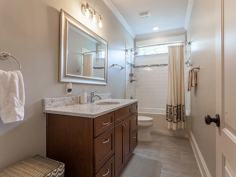 610 Carroll St — Photo 21