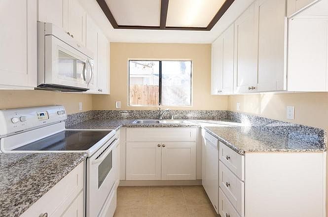 1st image of 4130 Cleveland Ave Unit 3