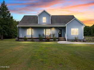 6655 Old Place Rd SE, Winnabow, NC 28479