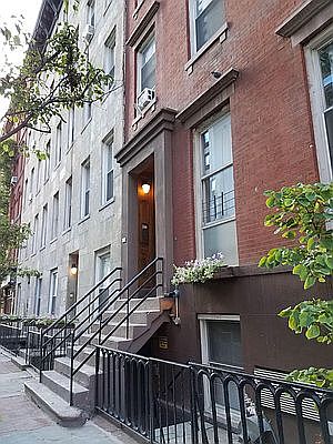 1st image of 455 W 35th St APT 2