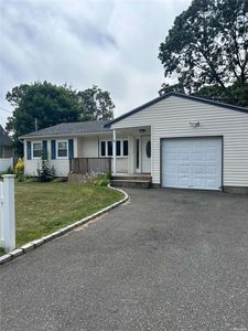 16 George Drive, Mastic, NY, 11950