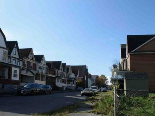 107 E 5th Ave, Altoona, PA 16602