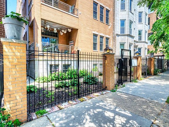 2nd image of 2108 N California Ave APT 1R