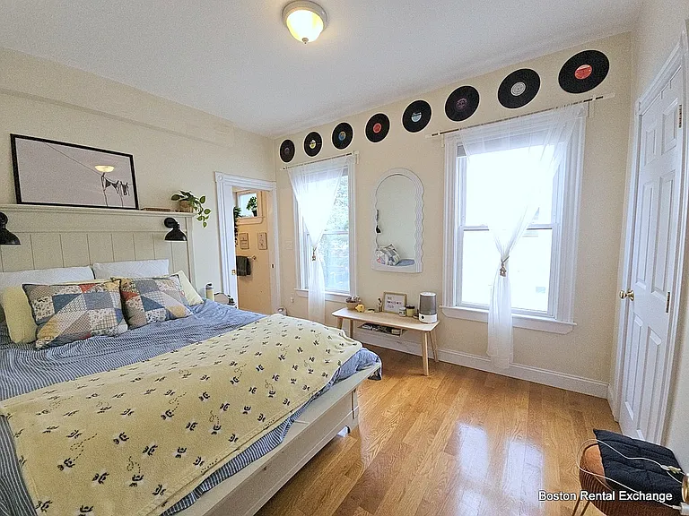 245 Walden St #2 — Photo 11
