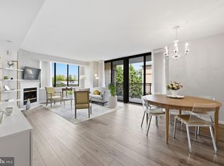 11710 Old Georgetown Rd APT 214, North Bethesda, MD 20852
