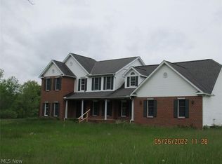 12675 Baumhart Rd, Amherst, OH 44001