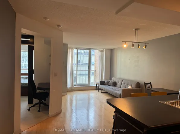 330 Adelaide St E #Penthouse 07, Toronto, ON M5A 4S9