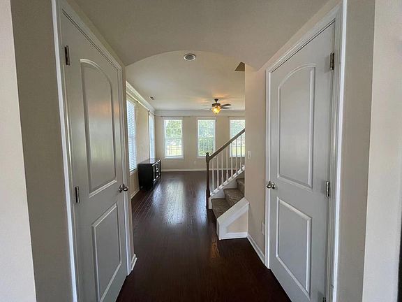3rd image of 10964A Cedar Walk Ln