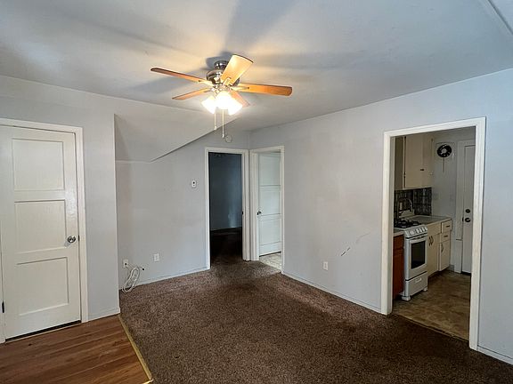 5th image of 3681 Tamarack Ave #1