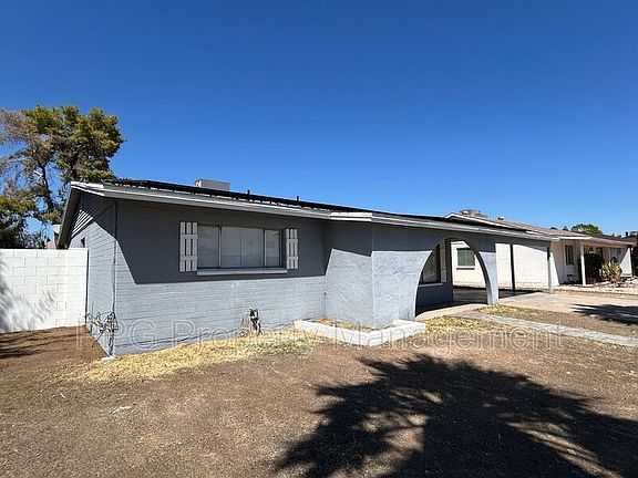3rd image of 4434 W Altadena Ave