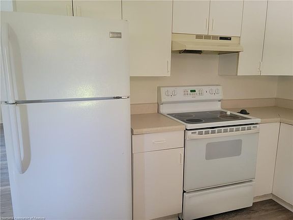 5th image of 1531 Pinetop Ter