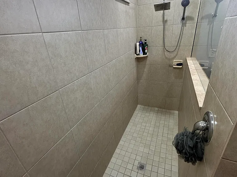 1133 Morgan Cir NE — Photo 9