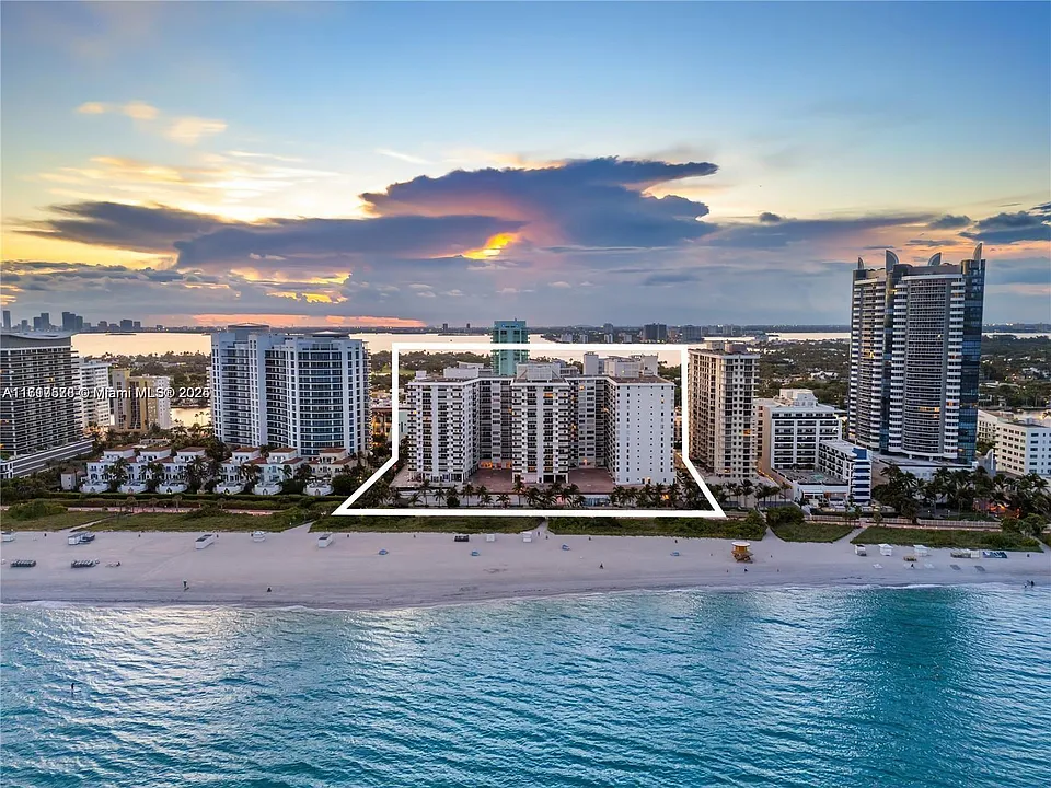 6039 Collins Ave #828