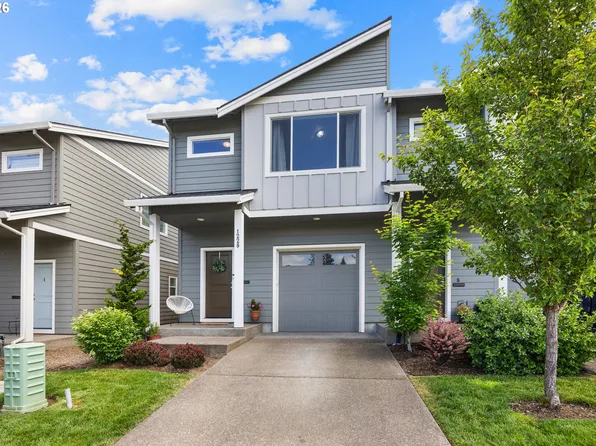 1228 S Quartz Dr, Cornelius, OR 97113