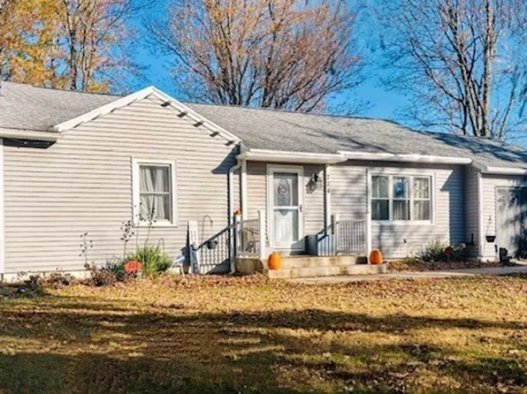 224 Westwood Rd, Lancaster, NY 14086