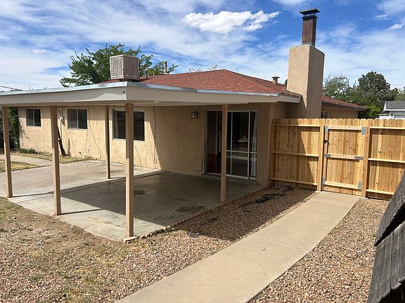 3rd image of 8708 Gutierrez Rd NE