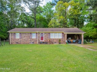 670 Golf Course Rd, Whiteville, NC 28472
