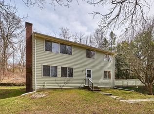 278 Middle St, Amherst, MA 01002