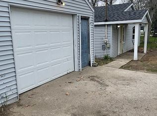 7733 N Kickapoo Rd, Walkerton, IN 46574