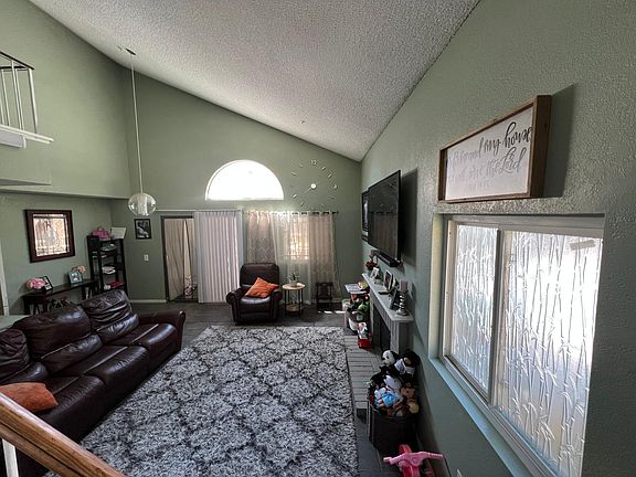 3rd image of 17148 Marin Ct