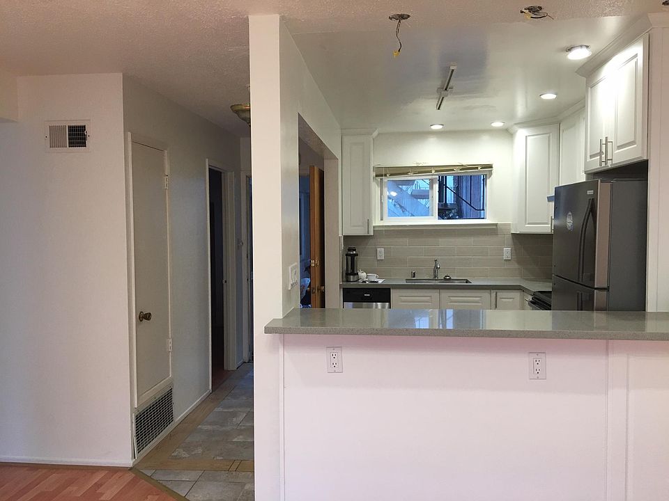 1st image of 332 12th Ave APT 3