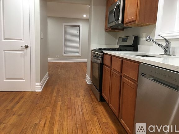 5th image of 1848 W 21st Pl #G