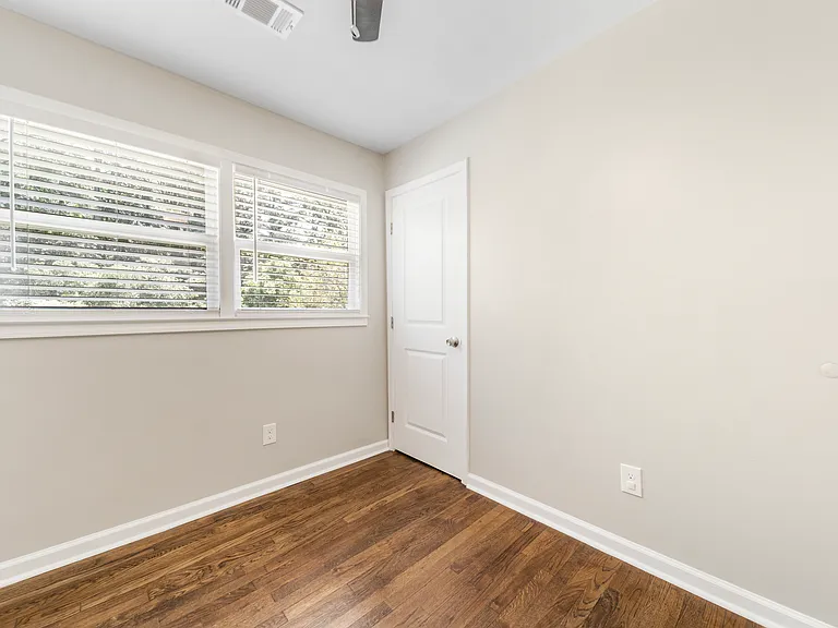2128 Mark Trl — Photo 25