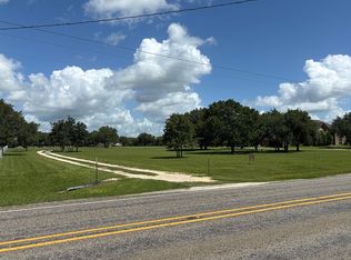 2004 Fm 622, Victoria, TX 77905