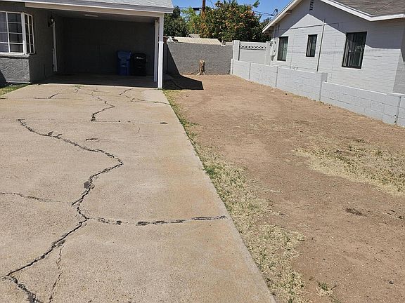 4th image of 1630 E CATALINA Drive