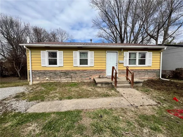 110 Berton Rd, Excelsior Springs, MO 64024