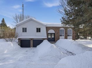 416 Clarence Cambridge Rd, The Nation, ON K0A 1M0