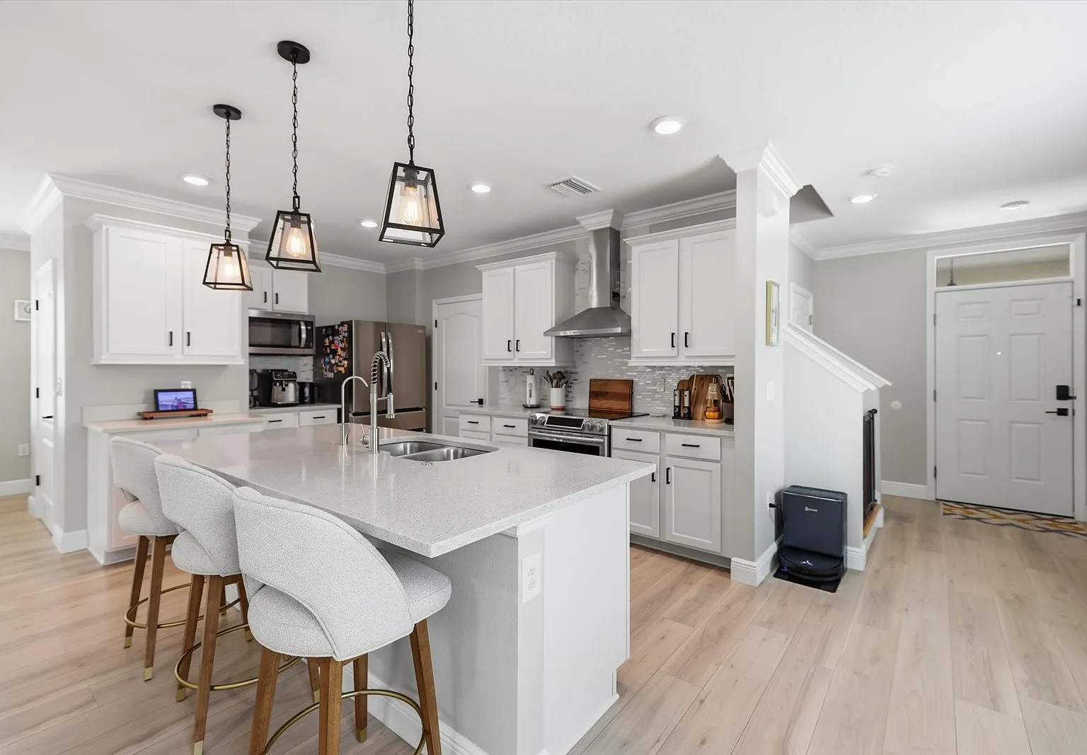 10519 Whispering Hammock Dr — Photo 4
