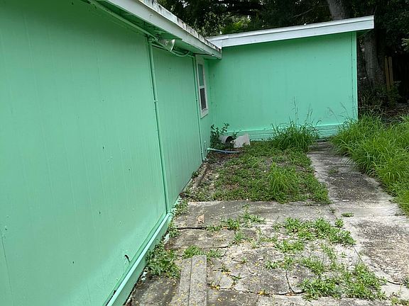 4th image of 1704 South Avenue