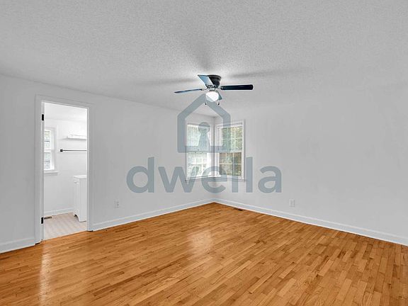 4th image of 300 E Oneal St