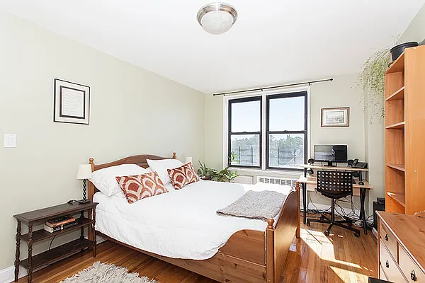 Sold by Brooklyn Hearth Realty | media 5