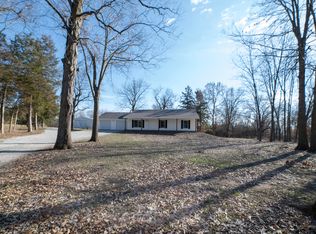 7900 E Saint Charles Rd, Columbia, MO 65202