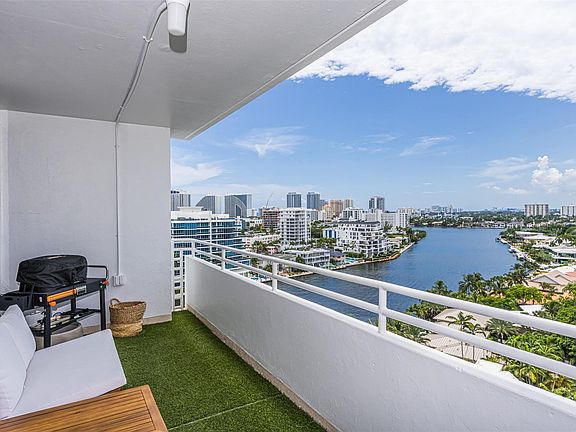 4th image of 888 Intracoastal Drive #14G