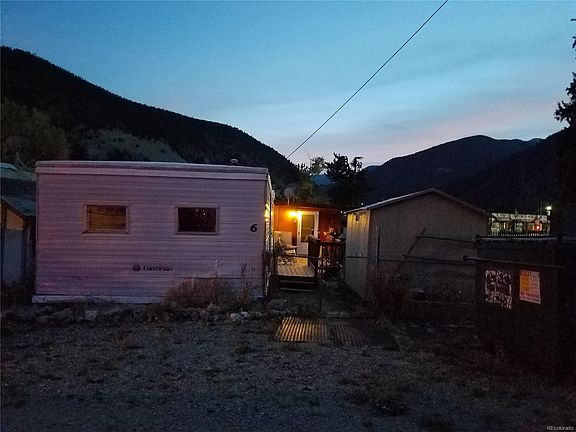 2nd image of 257 E Park Ave